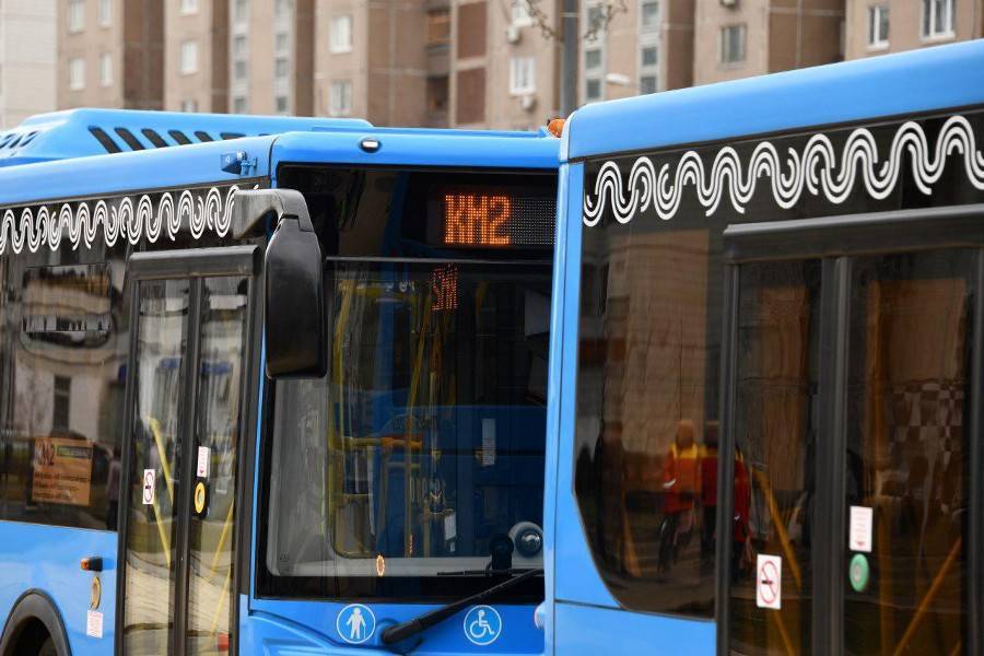 Автобусы перевезли 92 тыс пассажиров временно закрытых станций Филевской линии