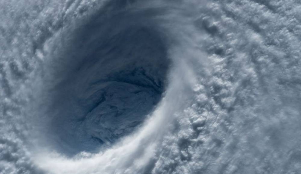 В Японии 30 человек пострадали из-за тайфуна