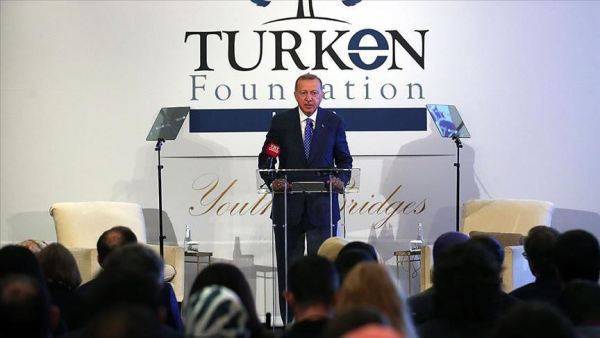 Эрдоган в Нью-Йорке назвал Гюлена «шарлатаном»