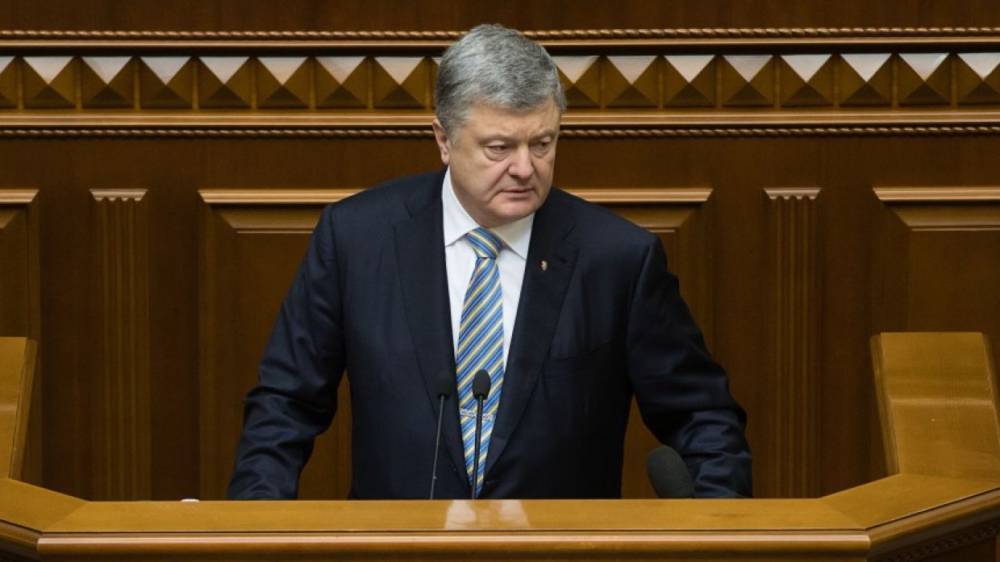 Порошенко заявил, что энергетическая независимость Украины находится под угрозой