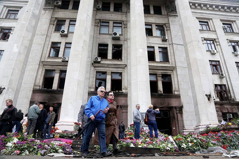 Парубия призвали к ответу за массовые убийства в Одессе