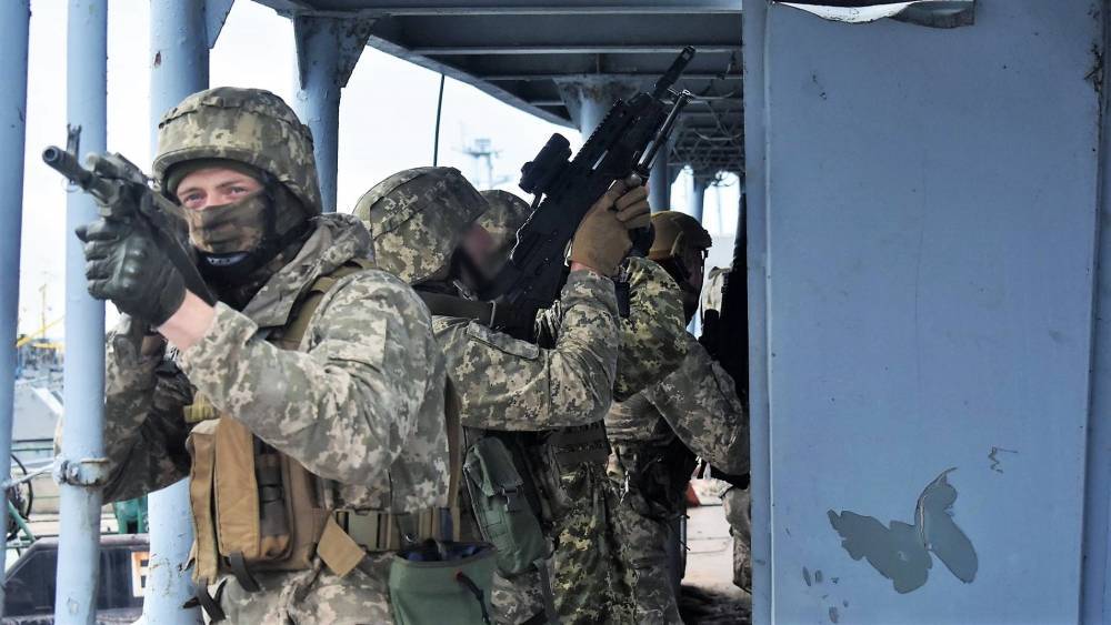 Украинские военные устроили массовую драку в Донбассе, есть пострадавшие