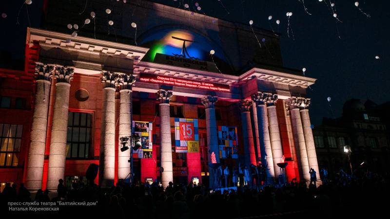 Театральный фестиваль "Балтийский дом" открывается в Петербурге