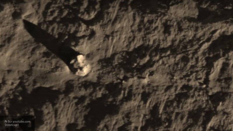 Китайский луноход обнаружил странное вещество на дальней стороне Луны