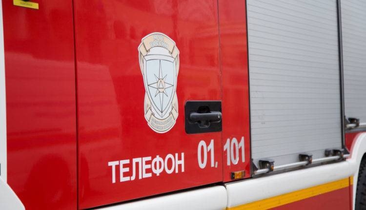 Во Владивостоке потушили пожар в торговом центре «Максим»