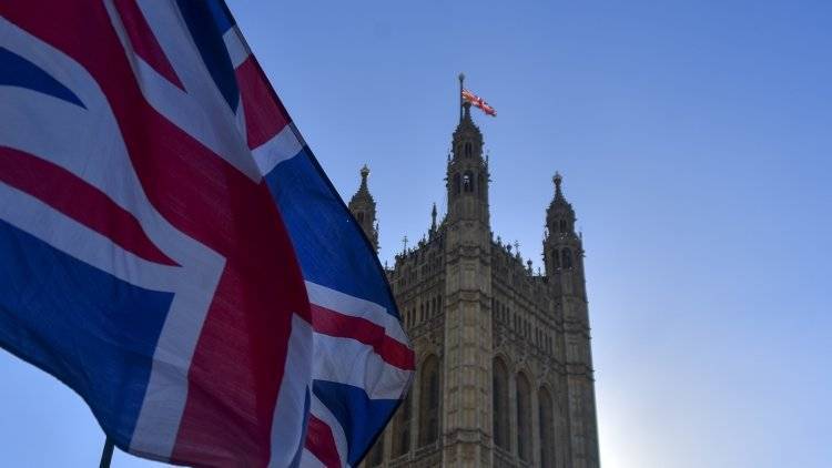 Великобритания призвала правительство Сирии к работе с конституционным комитетом