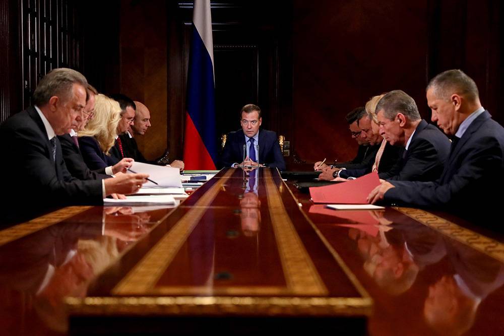 Дмитрий Медведев подписал постановление о принятии Парижского соглашения по климату