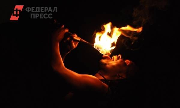 Глотательница огня из Сургута побила российский рекорд