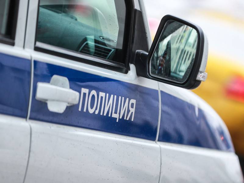 Полицейские задержали участников нападения на курьера в Москве