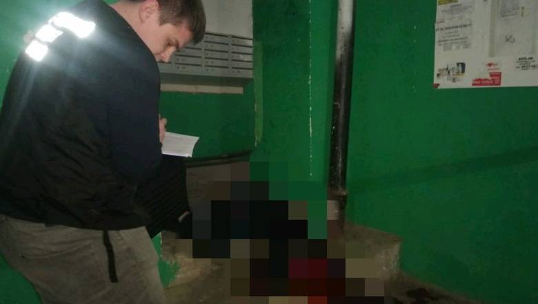 Саратовский студент зарезал девушку из-за 2300 рублей