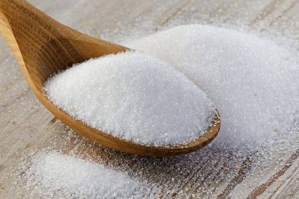 Чиновники начали борьбу с дешевым сахаром