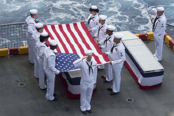 Сразу три моряка с американского авианосца «Джордж Буш» совершили суицид