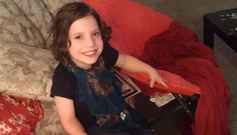 Приемная мать говорит, что брошенная ею 9-летняя девочка из Украины — на самом деле 22-летняя социопатка, пытавшаяся ее убить