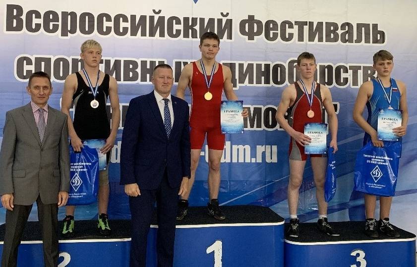 Глазовские борцы  стали победителями и призерами всероссийского фестиваля спортивных единоборств
