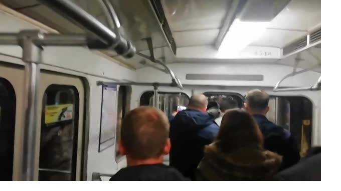Погибший в метро Петербурга студент состоял на учете в психдиспансере