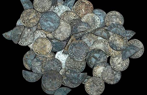 В Англии обнаружены монеты времён Этельреда Неразумного