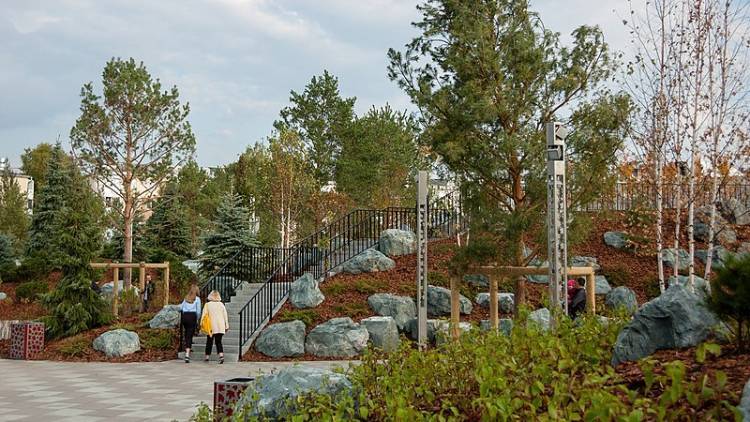 Митрополит освятил часовню в кемеровском Парке Ангелов на месте «Зимней вишни»