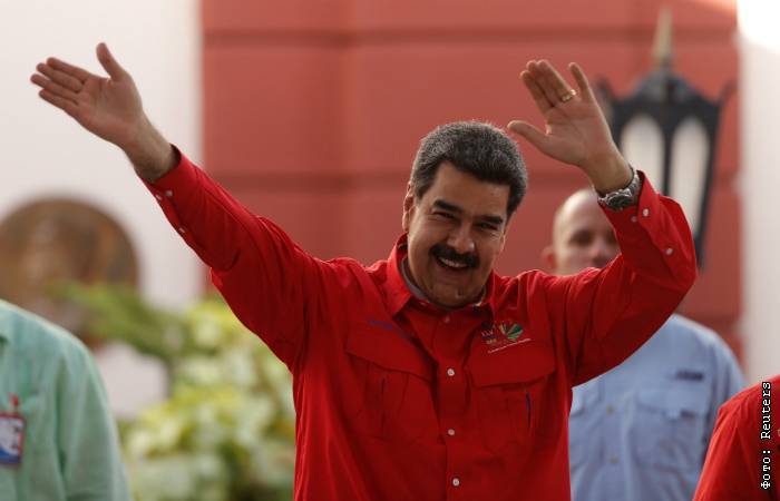 Мадуро вылетит в Россию через несколько часов