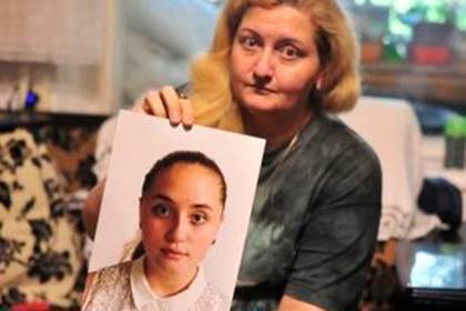 Пропавшая три года назад российская школьница обвинила семью в истязаниях