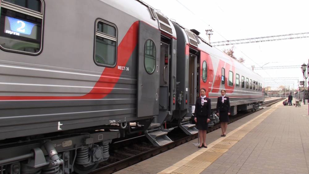 Петербуржцы могут подписаться на бесплатную СМС-рассылку от РЖД о расписании поездов