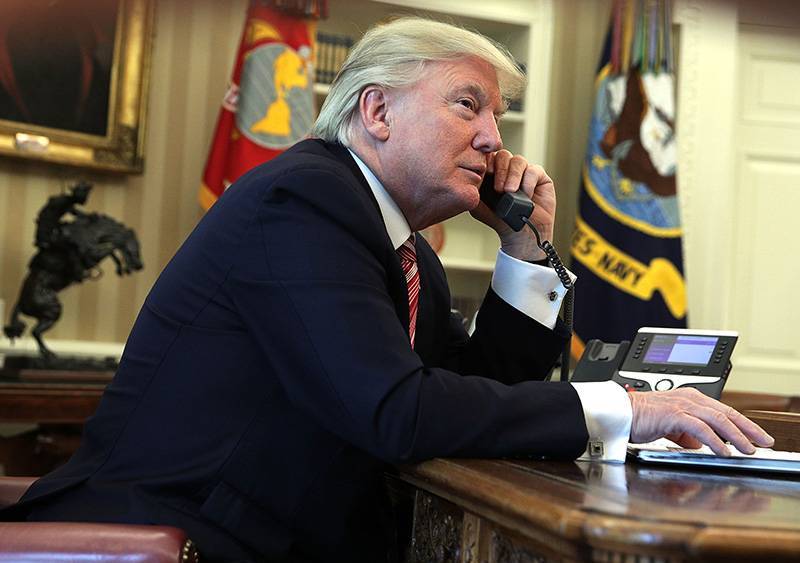 Трамп дал добро на публикацию своего телефонного разговора с Зеленским