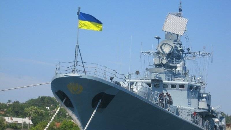 Украина объяснила, почему не будет возвращать брошенные в Крыму корабли