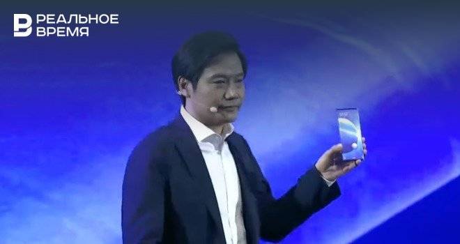 Xiaomi представила смартфон с уникальным дисплеем почти за 200 тыс. рублей