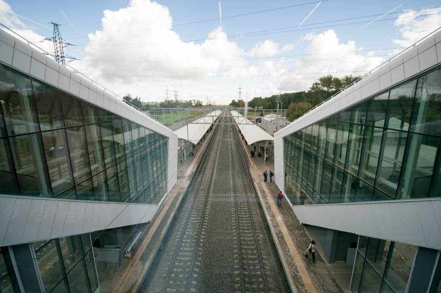 Москвичи одобрили проекты трех железнодорожных переходов