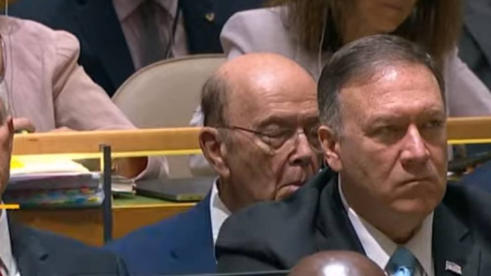Министр торговли США заснул во время выступления Трампа в ООН