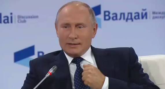 Путин на "Валдае" встретит глав Казахстана, Филиппин и Венесуэлы