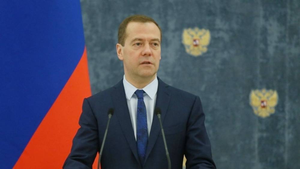 Медведев включил Беглова в состав Морской коллегии при правительстве России