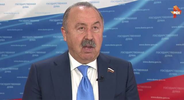 Газзаев прокомментировал слухи о возможном отстранении РФ от ЧМ-2022