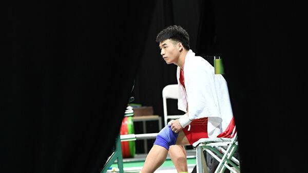 Тянь Тао выиграл золото ЧМ по тяжелой атлетике в категории до 96 кг