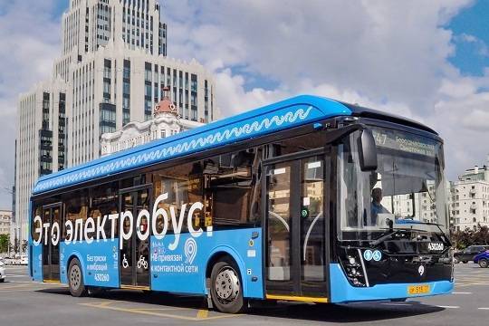 Собянин: К концу года число электробусов в Москве достигнет 300 единиц