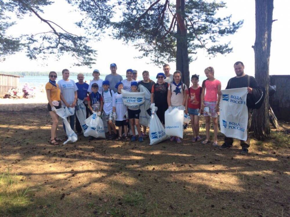 Жители Карелии приняли активное участие в уборке прибрежных зон