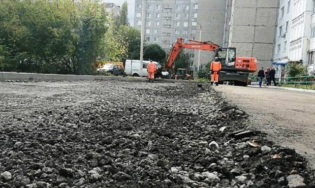 Крупные подрядчики мэрии Москвы по ремонту дворов оказались связаны между собой