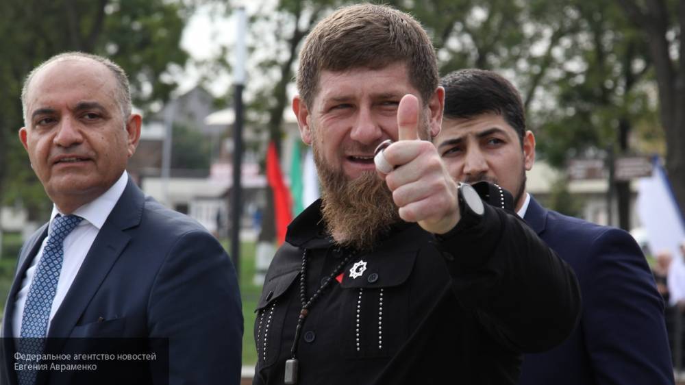 СМИ рассказали, как Зеленский пытался извиниться перед Кадыровым