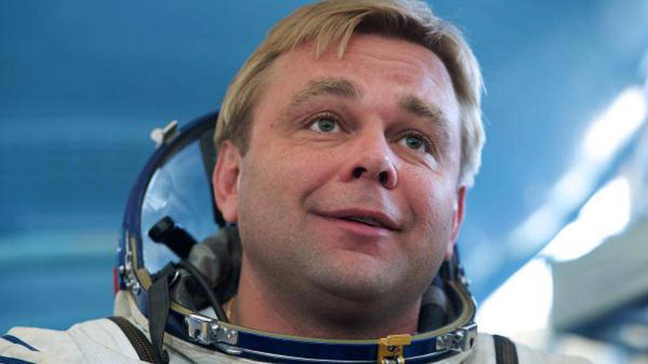Депутат-космонавт рассказал, как священник благословляет ракету пред полётом