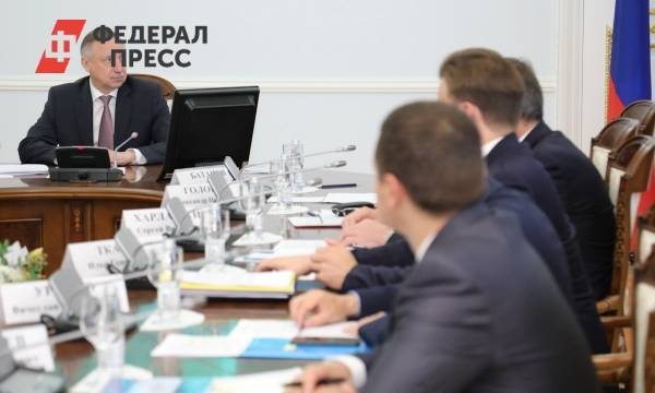 Петербургское заксобрание утвердило кандидатуры десяти замов Беглова