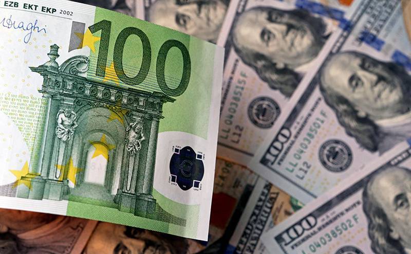 Курс валют сегодня: доллар и евро устремились вверх