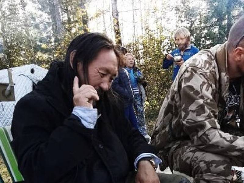 Сторонники якутского шамана решили не продолжать поход в Москву