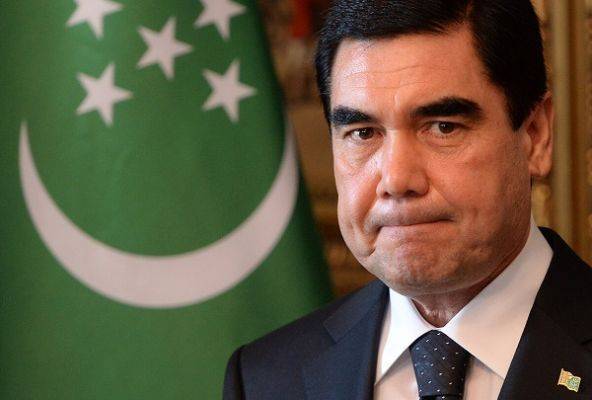 Президент Туркмении предложил провести реформу политической системы