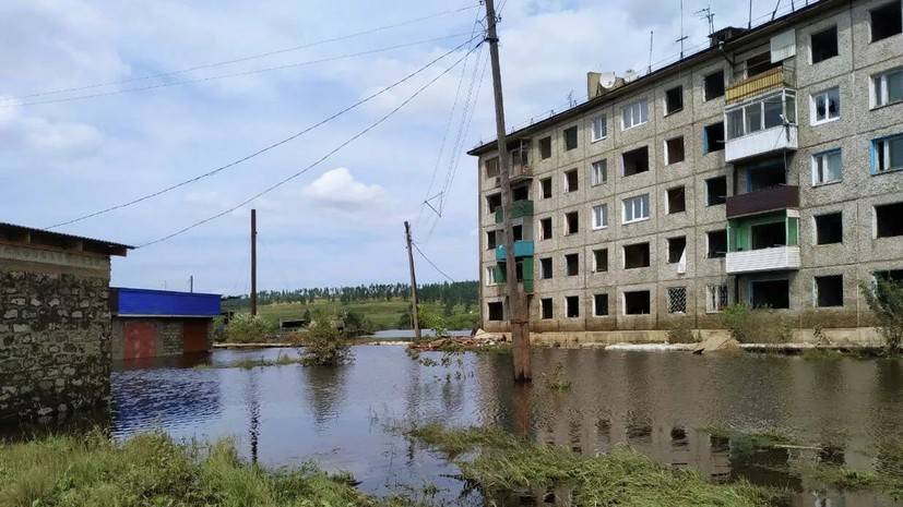 Около 4,5 тысячи пострадавших от паводков в Иркутской области получили помощь по решению судов