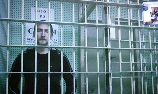 СМИ сообщают об отставке следователя по делу Павла Устинова