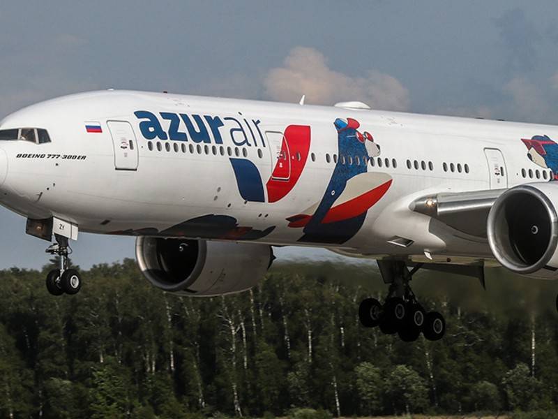 Пассажир обратился за помощью после аварийной посадки самолёта в Барнауле