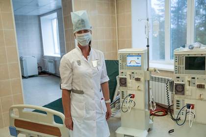 Молодым врачам в российском регионе решили доплатить в рамках нацпроекта