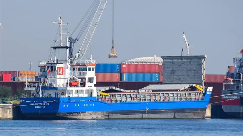 Капитан севшего на мель в Швеции судна с моряками из России задержан