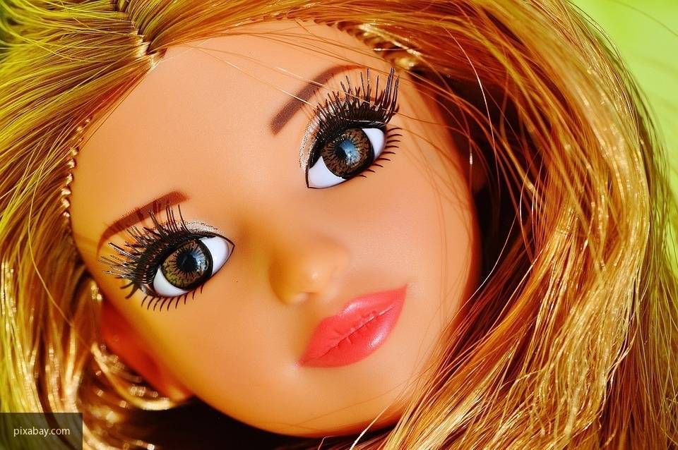 Компания Mattel представила гендерно-нейтральную куклу Барби