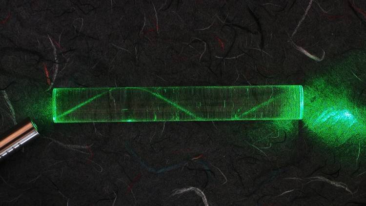 Ученые из России создали лазер для защиты планеты от астероидов