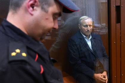 Обвиненный в афере на 100 миллионов рублей генерал МВД хотел сбежать за границу